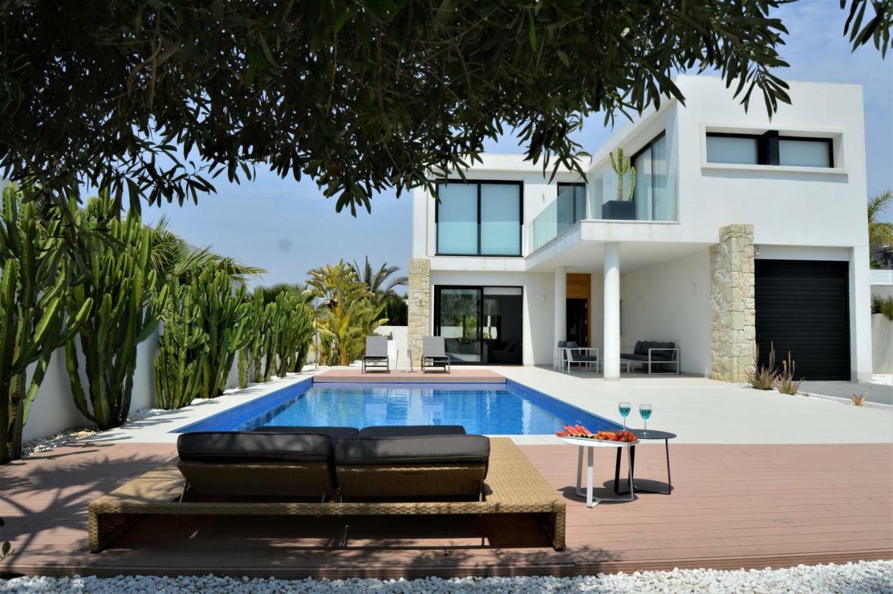 Villa With Private Pool Llobregales Exterior photo